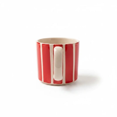 Nour Home kırmızı beyaz dikey çizgili seramik kahve kupası, ergonomik kulplu modern tasarım.